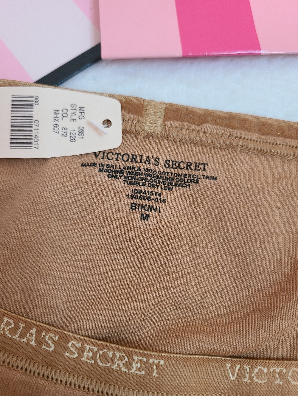 VTG Victoria's Secret Signature Cotton Classic Bikini Panty Size M Tan - Picture 4 of 4